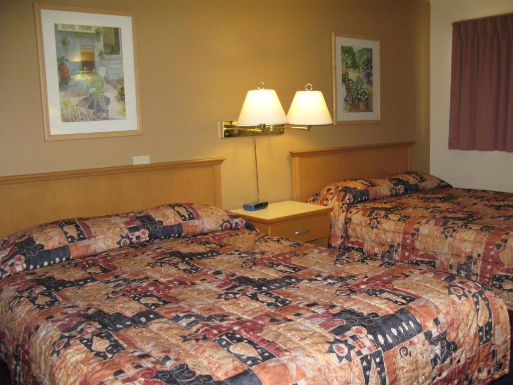 Kelowna Good Night Inn Exterior photo